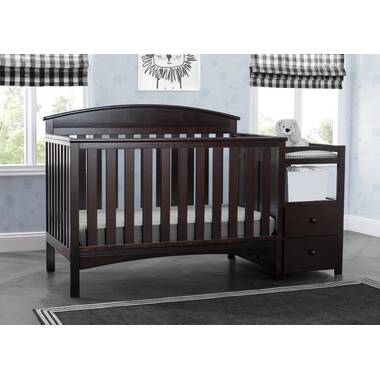 Delta 4 in 1 crib with changing clearance table